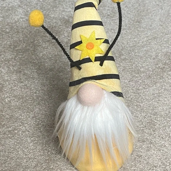 Bee Gnomes Figurines Plush 14" High Set of 2 Yellow with Antennae Wings Beard - Picture 7 of 9